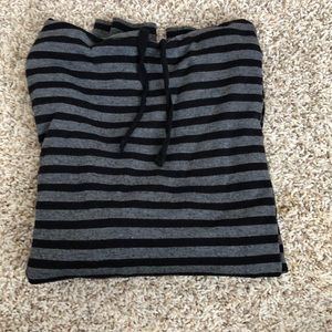 comfy striped sweatshirt!!
